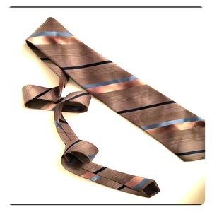 Ketch Men's Necktie Tan Blue Stripes 57"L 3"W EUC